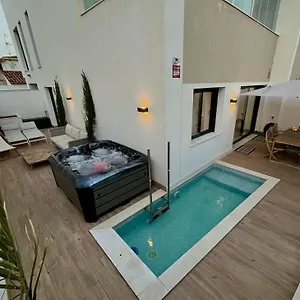 https://terrazas-del-mar-with-pool.hotelsinnerja.org